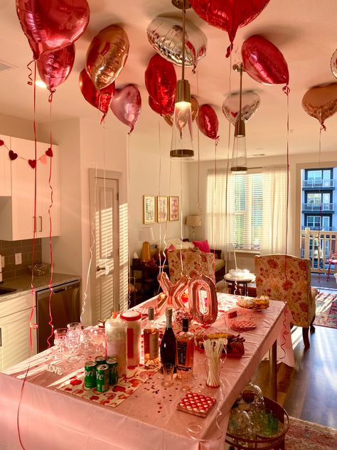 Galentines Party Decor Apartment, Galentines Party Balloons, Valentines Cocktail Party, Valentine Night At Home, Galentines Party Girls Night Aesthetic, Cozy Galentines Party, Galentines Party Food Ideas Healthy, Galentines Dinner Table Set Up, Happy Galentine’s Day Decor