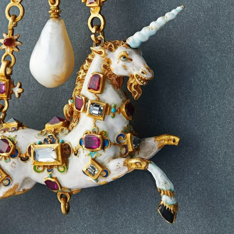 An exceptionally rare and important 16th century Renaissance Gold Enamel and Gemstone Set Pendant.   Made in the form of a Unicorn and set with table cut diamonds and rubies. To the chest and rear hind of the animal a single point cut diamond. At the centre of the back a point cut ruby.     German, circa 1600     Provenance: Private European collection Magic Fashion, Miniature Jewelry, Point Cut, Unicorn Pendant, Medieval Jewelry, Antique Pendant, Jewelry Images, A Unicorn, Victorian Jewelry