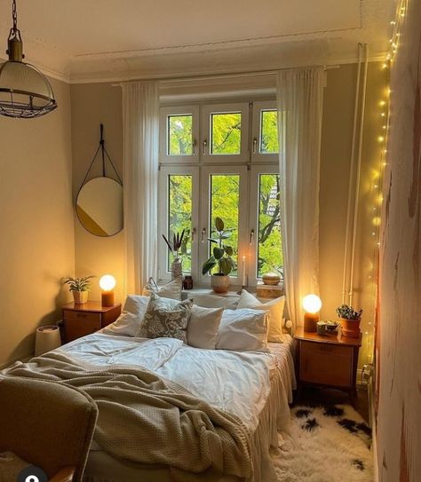 Dreamy Room, Bedroom Refresh, Dream Room Inspiration, Room Makeover Bedroom, Cozy Room, Room Inspiration Bedroom, Room Ideas Bedroom, Aesthetic Bedroom, Instagram Repost