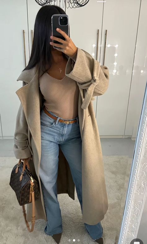 Worst Outfits, Mode Zara, Winter Fashion Outfits Casual, Stylish Work Attire, Outfit Jeans, Paris Outfits, Baddie Outfits Casual, Cute Simple Outfits, Outfit Inspo Fall