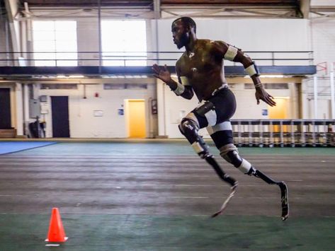 World's fastest blade runner gets no competitive advantage from prostheses, study shows  University of Colorado Boulder Colorado Boulder, New Years Look, University Of Colorado Boulder, World Athletics, Prosthetic Leg, University Of Colorado, Tokyo Olympics, Blade Runner, Olympic Games