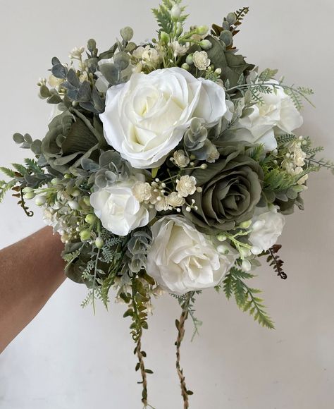 Ivory/sage Green Natural Look Artificial Wedding Flowers - Etsy Sage Green Wedding Theme, Sage Wedding Colors, Sage Green Wedding Colors, Green Wedding Decorations, Forest Green Wedding, Sage Green Flowers, Dark Green Wedding, Olive Green Weddings, Green Wedding Bouquet