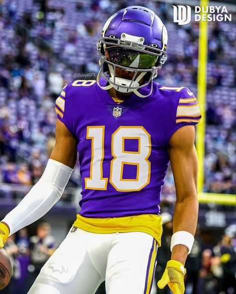 Minnesota Vikings Wallpaper, Nfl Vikings, Nfl Football Games, Minnesota Vikings Football, Vikings Football, Nfl Photos, Nfl Football Pictures, Soccer Boots, Packers Football