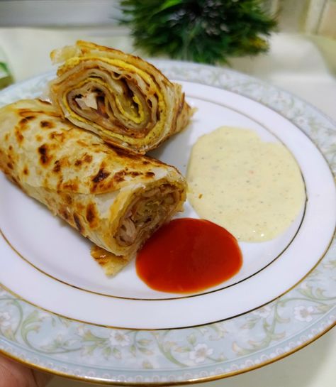 Kolkata style egg roll Egg Roll, Egg Rolls, Kolkata, Egg, Rolls, Quick Saves