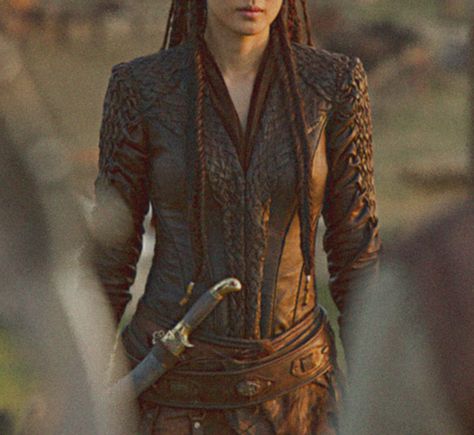 Claudia Kim as Khutulun, Marco Polo (2014) Yennefer Of Vengerberg, Fantasy Aesthetic, High Fantasy, Fashion Dresses Casual, Story Inspiration, Medieval Fantasy, Dragon Age, Fantasy Clothing, Narnia