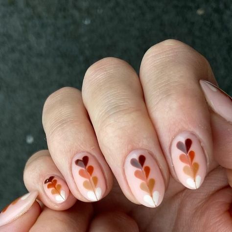 STACEY LOWRIE on Instagram: "Neutral hearts 🤎🧡🤍🤎🧡🤍  Hand painted using @the_gelbottle_inc  Inspo- @nailsby_ayla  ✨ ✨ ✨ #autumnnails #autumnnailart #thegelbottleinc #scratchmaguk #nailartuk #nailsuk #nailinspo #naildesign #nailsnortheast #nailtrends #trendingnails #autumn2024" Autumn Heart Nails, Clear Background Nails, Fall Thanksgiving Nails 2024, Nails For Every Month, Easy Fall Gel Nail Designs, Nail Art Designs Hand Painted, Autumn Witch Nails, Leaf Nail Art Fall, Fall Heart Nails