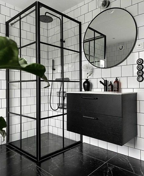 small bathroom decorating small bathroom remodel on a budget Small bathroom ideas || bathroom decorating ideas Wall Bathroom Decor, Bathroom Decor Minimalist, Decor For Walls, Black Tile Bathrooms, Colorful Bathroom, Cheap Bathroom, Black And White Bathroom, Bathroom Design Black, Black White Bathrooms