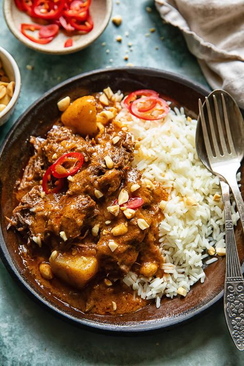 Beef Short Rib Massaman Curry Short Rib Curry, Curry Short Ribs, Soft Potatoes, Beef Massaman, Mango Chicken Curry, Massaman Curry, Beef Curry, Instant Pot Pork, Cherry Wine