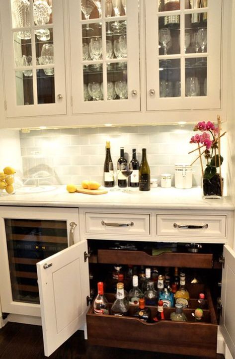 Display Visual Merchandising, Kitchen Bar Design, Basement Bar Designs, Built In Bar, Kitchen Pantry Design, Home Bar Designs, Kitchen Pantry Cabinets, Room Remodel, Kitchen Decorating