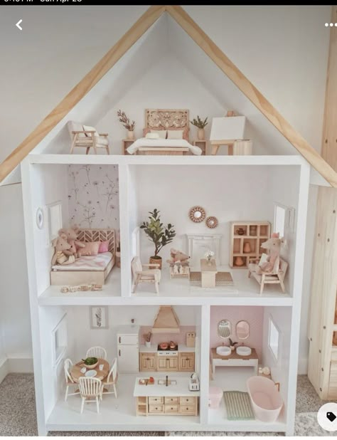 Cupboard Dolls House, Beautiful Doll House, Baby Play Pen Set Up Ideas, Baby Doll Nursery Playroom Ideas, Girly Playroom Ideas, Doll House Aesthetic, Dollhouse Bedroom Ideas, Dollhouse Room Ideas, Dollhouse Interior Ideas