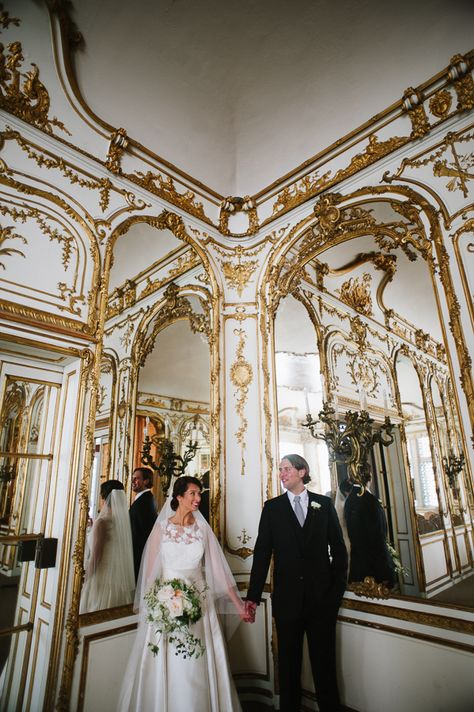 Ochre Court Newport, Classical Interior Design, Wedding Photography Bride And Groom, Photography Indoor, Classical Interior, Newport Wedding, Rhode Island Wedding, Wedding Photography Bride, Wedding Court