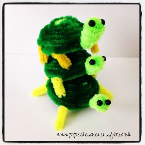 Pipe Cleaner Turtle, Pipe Cleaner Crafts For Kids, Pipe Cleaner Projects, Basic Weaving, Craft Pipe Cleaners, Chenille Stem Crafts, Craft Pipe Cleaner, Pipe Cleaner Animals, Pipe Cleaner Art