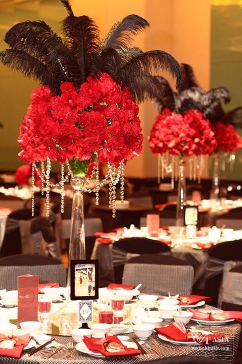 Masquerade Party Centerpieces, Harley Wedding, Masquerade Centerpieces, Eiffel Tower Centerpiece, Wedding Decorations Elegant, Batman Wedding, Red Centerpieces, Masquerade Ball Party, Pearl Centerpiece