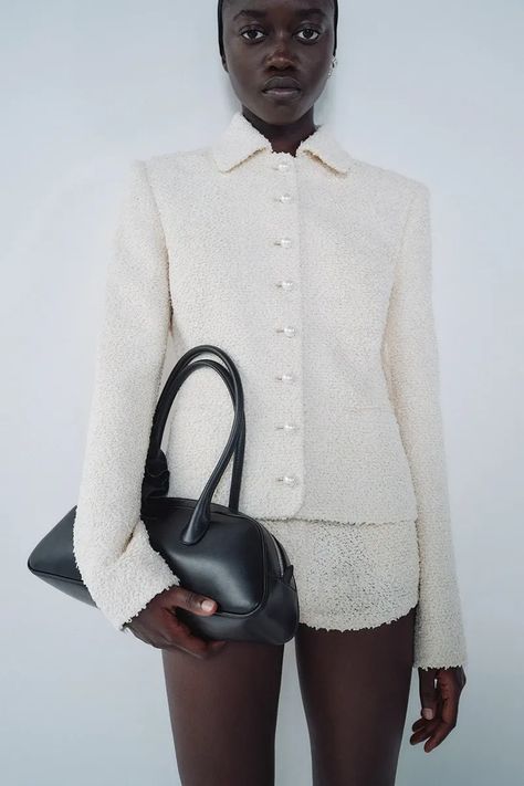 Magda Butrym Proves Why They Are The Masters of Timeless Elegance In This SS24 Collection Cream Blazer, Cream Shorts, Magda Butrym, The Masters, Spring Summer 2024, Online Fashion Stores, Contemporary Fashion, Summer 2024, Luxury Outfits