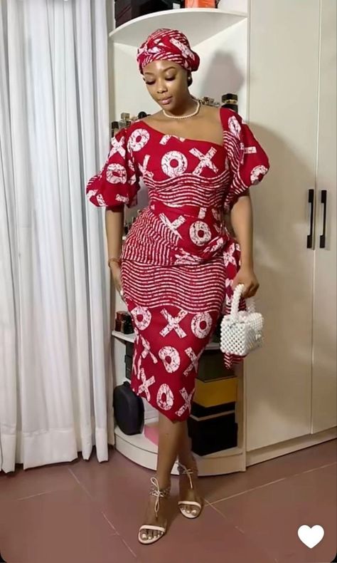 Fitted Adire Gowns, Ankara Dress Styles 2020, African Print Suits, Stylish Ankara Dresses, Trending Ankara Gowns, Tops African Print, Latest Ankara Styles 2020, African Print Bags, African Print Accessories