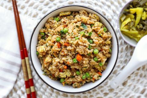 Fried Rice With Brown Rice, Tiger Rice Cooker, Make Fried Rice, Fried Rice Recipe Easy, Colorful Veggies, Pork Fried Rice, Making Fried Rice, Rice Cooker Recipes, Braised Pork Belly