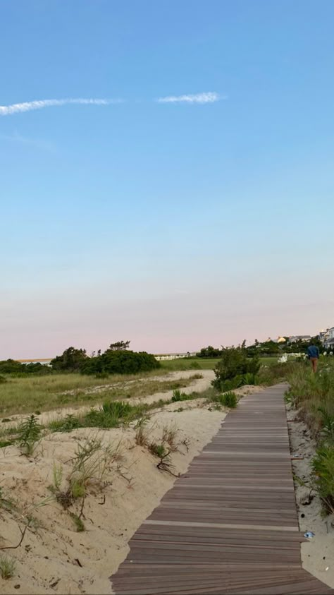 Cape Cod Wallpaper, Massachusetts Aesthetic Summer, Truro Cape Cod, Cape Cod Instagram Pics, Cape Cod Beach, Massachusetts Summer, Cape Cod Summer Aesthetic, Cape Cod Summer, Cap Cod