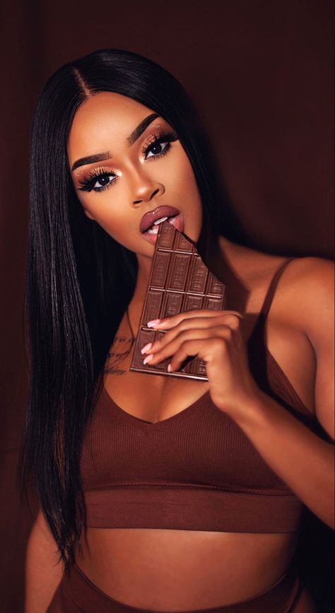 Chocolate Theme Photoshoot, Photoshoot Ideas Brown Background, Birthday Photoshoot Brown Background, Brown Photoshoot Ideas, Brown Photoshoot Background, Brown Background Photoshoot, Brown Backdrop Photoshoot, Chocolate Photoshoot, Bear Photoshoot