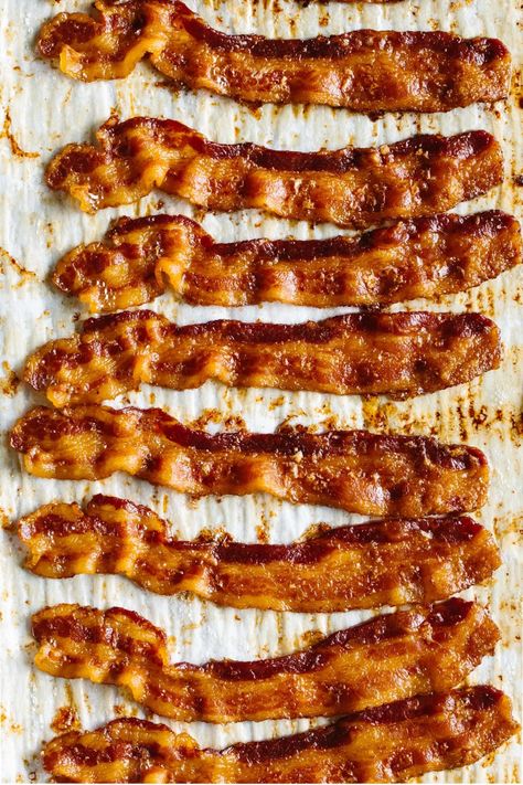 Oven Cooked Bacon, Oven Baked Bacon, Bacon In The Oven, Cooking Bacon, Baked Bacon, Oven Cooking, Breakfast Recipes Casserole, Bacon Recipes, Crispy Bacon