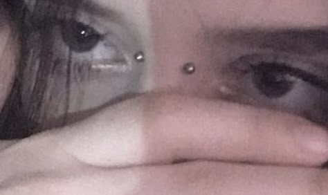 Bridge Piercing, Face Piercings, Cool Piercings, Facial Piercings, Cute Piercings, Body Jewelry Piercing, Body Modifications, Piercing Tattoo, Body Mods