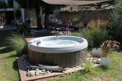 Round Spa, Small Hot Tub, Round Hot Tub, Hot Tub Surround, Hot Tub Designs, Hot Tub Patio, Outdoor Hot Tub, Inflatable Spas, Spa Store