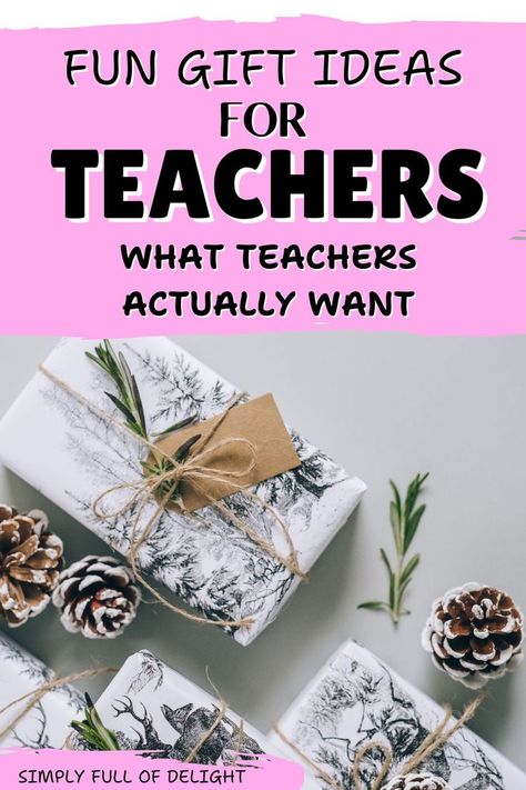 teacher Christmas Gift ideas Gifts From Students To Teachers, Bible School Teacher Gifts, 2nd Grade Teacher Gifts, Useful Teacher Gifts Christmas, Small Gift Ideas For Teachers, Teacher Ornament Gift, Thoughtful Gifts For Teachers, Montessori Teacher Gifts, Gifts For History Teachers