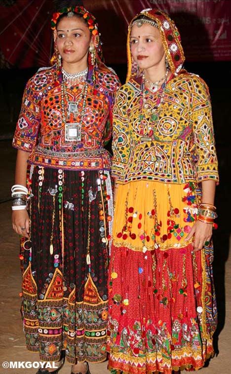 Traditional dress of Gujarat|Gujarati Folk dress| India Traditional Dress, Rajasthani Dress, Rajputi Dress, Folk Dress, Travel Clothes, Travel Clothes Women, Folk Dresses, We Are The World, Clothes Women