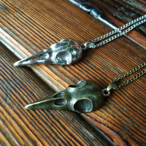 Unisex Punk Dark Victoria Raven Skull Bird Claw Pendant Necklace Sweater Chain | eBay Bird Skull Necklace, Crow Pendant, Raven Skull Necklace, Skeleton Necklace, Bird Head, Head Skull, Crow Bird, Skull Pendant Necklace, Raven Skull