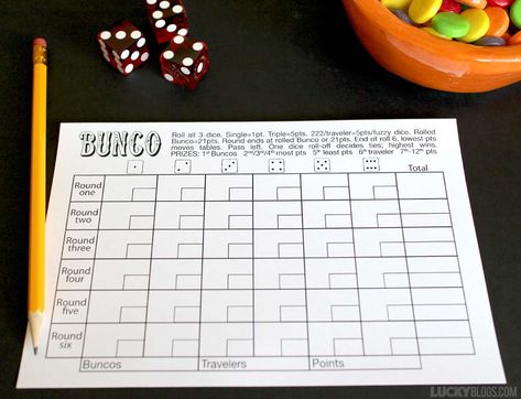 This FREE Bunco score sheet makes room to tally and keep track of points, includes the easy rules, and makes totals easy to track for passing out prizes. Mom Games, Bunko Party, Bunco Rules, Halloween Bunco, Bunco Ideas, Bunco Score Sheets, Bunco Themes, Bunco Night, Bunco Game