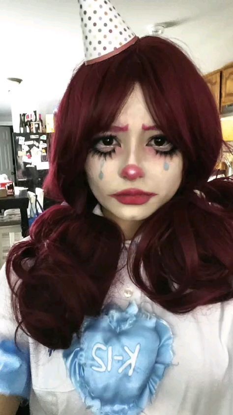 #beauty, #makeup, #skincare, #haircare Pity Party Makeup, Clown Inspo Makeup, Clown Costume Cute, Heart Clown Makeup, Clown Makeup Cute, Girl Clown Makeup, Baddie Halloween, Girl Clown, Clown Face Paint