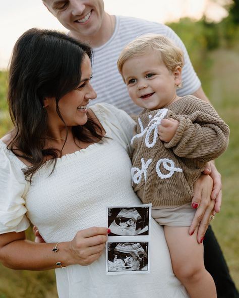 The Shepard’s family baby number 2 announcement photo shoot was everything and more, but more importantly how cute little Vinny was in his Big Bro sweater!! 😭 Swipe to the last picture to see my favorite photo of Vinny smelling the flowers 🌸🫶🏽 Baby Number 2 Announcement Photoshoot, Pregnancy Announcement Photos 2nd, Pregnancy Announcement Second Baby, Second Baby Pregnancy Announcement, Second Baby Announcement, Baby Number 2 Announcement, 2nd Pregnancy Announcements, 2nd Pregnancy, Baby 2 Announcement