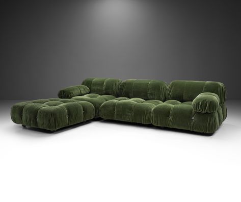 Listed on VNTG.com: Modular 'Camaleond' Sofa in 4 Segments by Mario Bellini for B&B, Italy 1971 | #vntg #vintage Camaleonda Sofa, Poul Kjaerholm, Italian Word, Mario Bellini, Tokyo Design, Oscar Niemeyer, Velour Fabric, International Design, Contemporary Classic