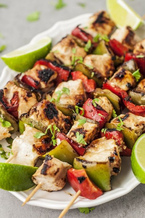 Acorn Recipes, Lime Cilantro Chicken, Ww Dinners, Renal Recipes, Veggie Kebabs, Heart Healthy Recipes Low Sodium, Low Salt Recipes, Balsamic Glazed Chicken, Grilled Chicken Skewers