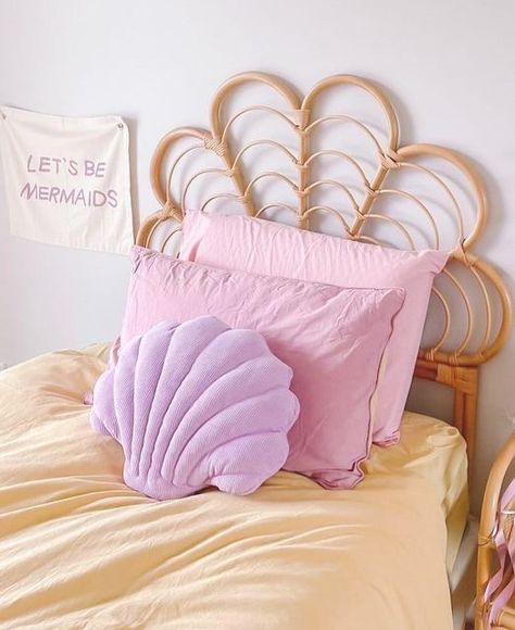 Mermaid Bed, Mermaid Kids Room, Girls Ocean Bedroom, Boho Mermaid Bedroom, Mermaid Sheets, Ocean Bedroom, House Kids Room, Mermaid Bedding, Ocean Themed Bedroom