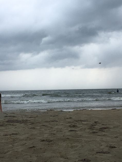 Rainy Beach Day Aesthetic, Beach Cloudy Day, Rainy Beach Aesthetic, Rainy Ocean, Rainy Day Beach, Rainy Beach Day, 2024 Memories, Rainy Beach, Cloudy Beach