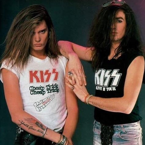 Skid Row wears KISS Skid Row Band, Rachel Bolan, Big Hair Bands, 80s Rocker, Musical Hair, Rocker Boy, Hair Metal Bands, 80s Hair Bands, Skid Row