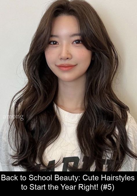 Long Locks, Endless Style: Summer Hairstyles for Gorgeous Tresses (#50) - Summer Hair Color for Brunettes Highlights Asian Hair Perm, Korean Wavy Hair, Korean Long Hair, Long Hair Perm, Audrey Tautou, Hair Inspiration Long, Hairstyles For Layered Hair, Haircuts Straight Hair, Permed Hairstyles