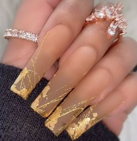 Gold Accent Nails Acrylic, Gold And Nude Acrylic Nails, Gold Coffin Acrylic Nails, 30th Nails, Nude Nails With Gold Accent, Gold Birthday Nails, Gold Nails Acrylic, Gold Acrylic Nails, November Nails