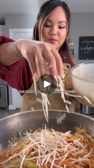 8.1K views · 220 reactions | Replying to @Beth part 2 of your request 🙌🏼 RECIPE BELOW ⬇️ This is how takeout restaurants make their noodles, I didn’t make the rules and neither did my parents 🤗 |   Stephvnietea |   Stephvnietea · Original audio Stephvnietea Recipes, Lo Mien, Homemade Takeout, Asian Foods, Asian Dishes, 1k Views, Cooking With Kids, My Parents, Take Out