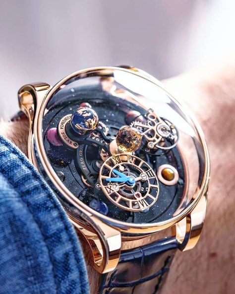 The @jacobandco Astronomia Solar model was designed to feature a solar system on the dial. Featuring a three dimensional movement, domed… Silver Pocket Watch, Swiss Army Watches, Expensive Watches, Invicta Watches, Sport Chic, Stylish Watches, Men's Watches, Luxury Watches For Men, Beautiful Watches