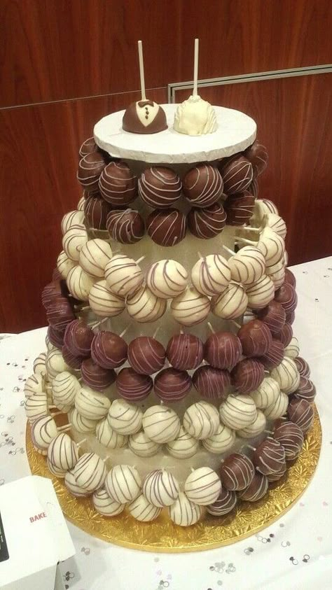 Vintage Pasta, Cake Alternatives, Buffet Dessert, Chocolate And Vanilla Cake, Cake Ball, Wedding Cake Pops, Wedding Cake Alternatives, Wedding Cake Tops, Non Traditional Wedding