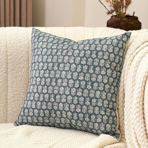 Pillows For Living Room, Neutral Pillow Covers, Neutral Pillow, Living Room Farmhouse, Accent Sofa, Pillow Covers Decorative, Neutral Pillows, Floral Pillow, Decorative Pillows Couch