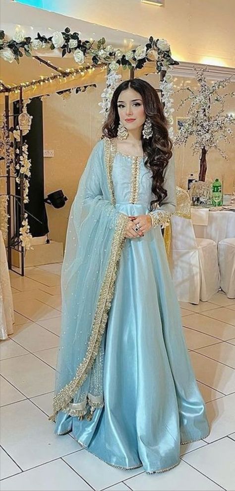 Blue Colour Pakistani Dresses, Ice Blue Pakistani Bridal, Pakistani Blue Dress, Pishwas Dress Hyderabadi, Dresses For Walima Function, Light Blue Shaadi Dress, Barat Wedding Dresses Pakistani, Sider Dress For Indian Wedding, Sky Blue Garara Dress