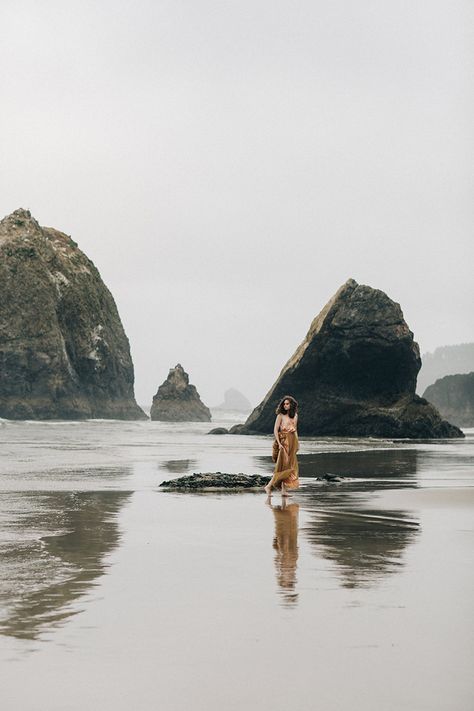 7-beach-wedding-gown-inspiration Waffley Wedded, Footprints In The Sand, Oregon Photography, Unique Wedding Gowns, Cannon Beach Oregon, Wedding Gown Inspiration, Beach Wedding Gown, Gown Inspiration, Sea Photo