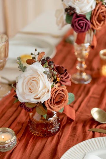 Reception Table Centerpieces, Wedding Reception Table Decorations, Wedding Flower Packages, Reception Table Decorations, Handmade Bouquets, Terracotta Wedding, Simple Centerpieces, Floral Centerpiece, Vintage Wedding Decorations