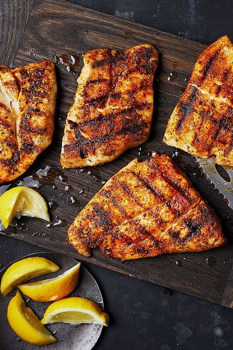 Snapper On The Grill, Grilled Red Fish Recipes, Smoked Red Snapper Recipes, Grilled Snapper Fillet Recipes, Grilled Red Snapper Filet Recipes, Snapper Recipes Grilled, Grilled Snapper Fish Recipes, Red Snapper Fish Recipes, Red Snapper Recipes Grilled