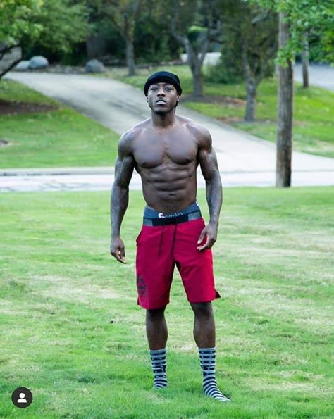 Ace Hood, Muscle Man, Train Hard, Muscle Men, Fitness Motivation, I Can, Tv Shows, Models, Fit Motivation