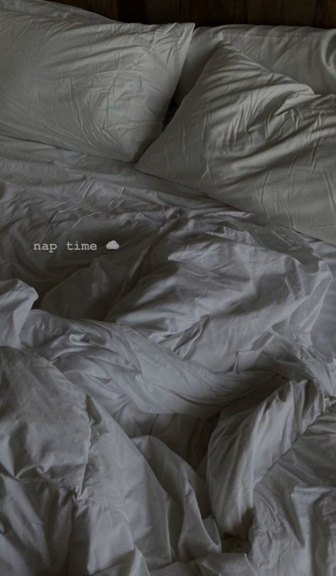 Sleep Time Wallpaper, Nap Aesthetic, Content For Instagram, Time Wallpaper, Aesthetic Morning, Insta Story Inspo, Barn Style House Plans, Sleep Time, Aesthetic Lifestyle