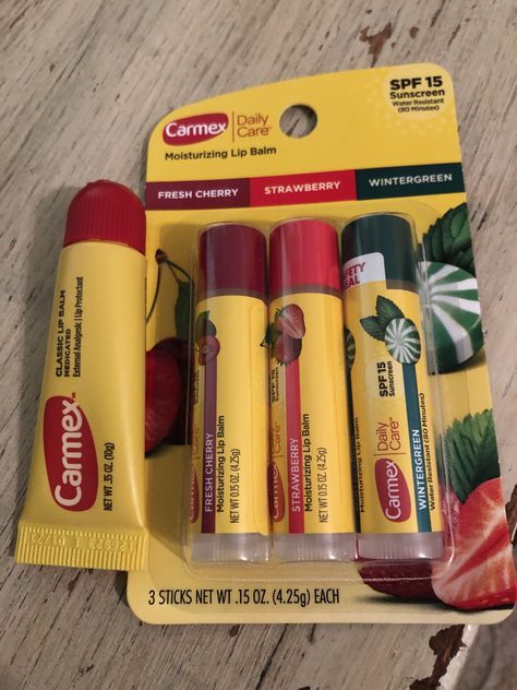 Carmex Lip Balm Aesthetic, Lip Balm Aesthetic, Carmex Lip Balm, Aesthetic Strawberry, Girl Essentials, Revlon Makeup, Makeup List, Lip Balm Set, Lip Smackers