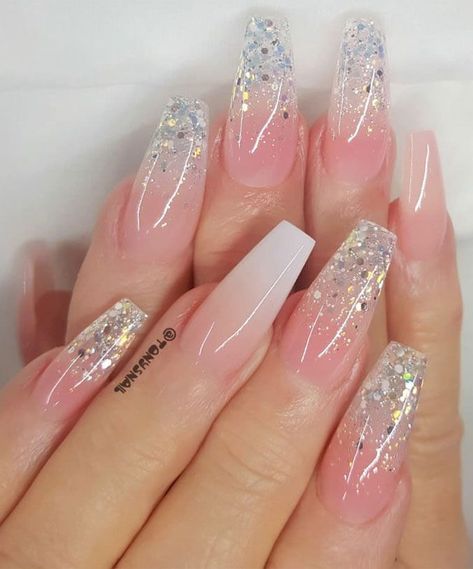 Clear Nail Designs With Glitter, Simple Wedding Nails, Tattoos Drawing, Cute Acrylic Nail Designs, Pretty Nail Designs, Wedding Nails Design, Nail Art Wedding, Bride Nails, Arm Tattoos